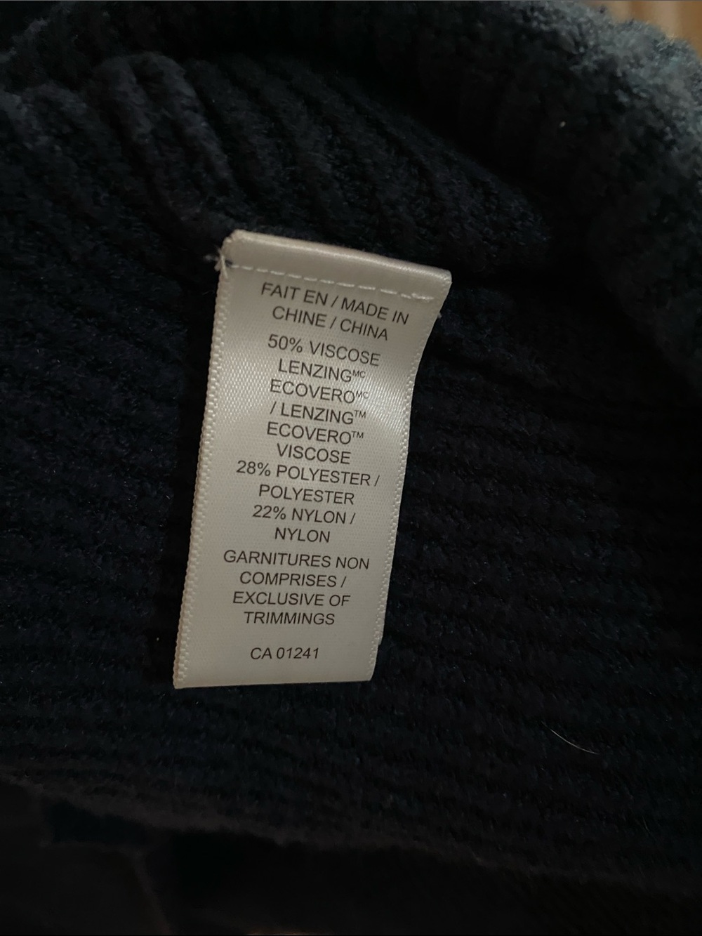 Simons Navy Ribbed V-Neck Button Cardigan - Picture 4 of 5